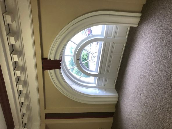 Amesbury Building : 100 Main St, Amesbury, MA 01913